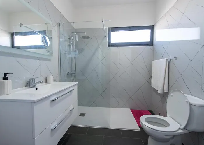 Amarelo 卡尼萨尔