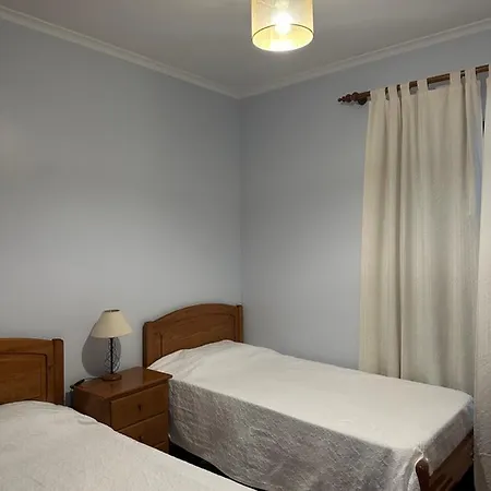 Apartamentos Amarelo Apartment