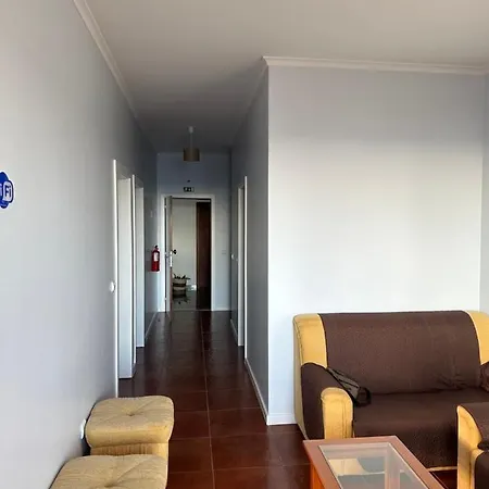 Apartamentos Amarelo