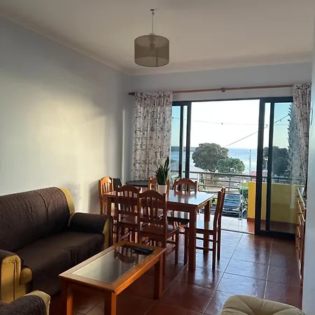 Apartamentos Amarelo