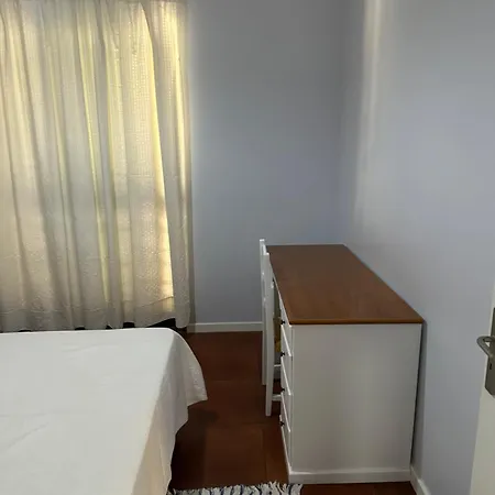 Apartamentos Amarelo Canical (Madeira)